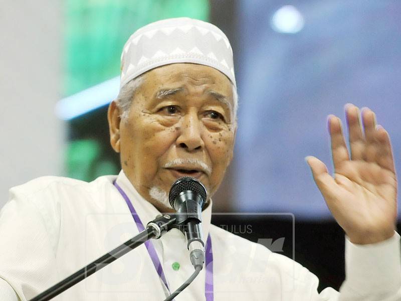 Mursyidul Am Pas, Datuk Hashim Jasin