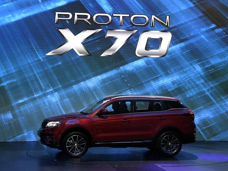 Proton serah 1,000 unit X70 dalam tempoh sehari