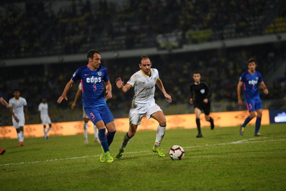 Kesebelasan Perak bakal meneruskan aksi di pusingan ketiga kelayakan Liga Juara-Juara Asia (ACL) berdepan kelab Korea Selatan, Ulsan Hyundai di Stadium Ulsan Munsu 19 Februari ini.