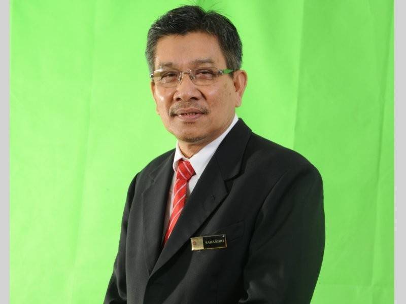  PROF MOHD SAHANDRI 