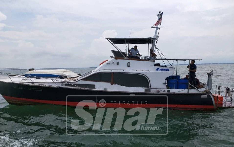 Maritim selamatkan bot pelancong nyaris karam