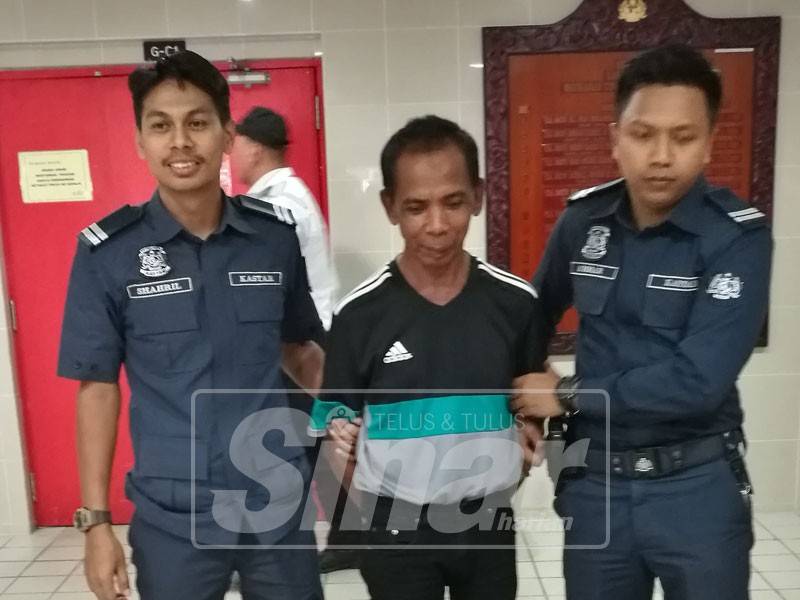 Khairul Amin Ali, 56, dihantar ke Penjara Marang selepas gagal menjelaskan jaminan RM8,000 yang ditawarkan Mahkamah Majistret Kuala Terengganu hari ini.
