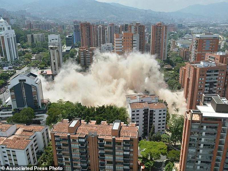 Apartmen enam tingkat itu tidak pernah didiami sejak ia terbakar akibat letupan kereta pada 1988.