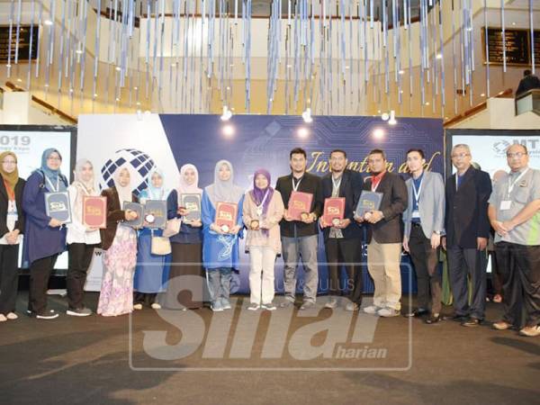 UniSZA menggondol anugerah khas 'The Best Award' selain berjaya meraih enam pingat dalam MTE 2019.