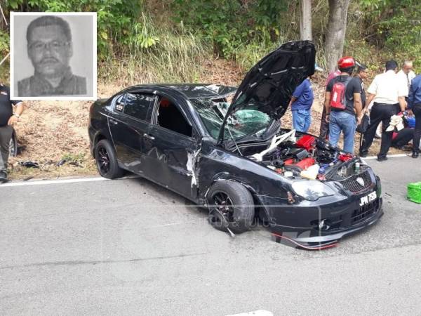 Kereta yang dipandu oleh mangsa, Mohd Fadli Ahmad.