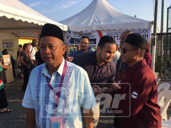 Zakaria tiba di Dewan JKKK Kampung Sesapan Kelubi, Beranang. - Foto Sinar Harian SHARIFUDIN ABDUL RAHIM