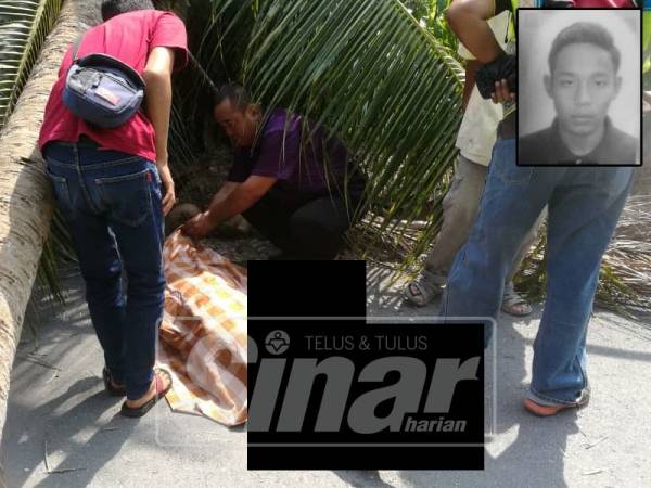 Abdul Rani (duduk dua kanan) tidak dapat menahan kesedihan melihat mayat anaknya terbaring kaku di tepi pokok kelapa tumbang. - Gambar kecil: Mohamad Ridzuan