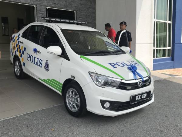 Perodua sumbang Bezza kepada Polis Selangor