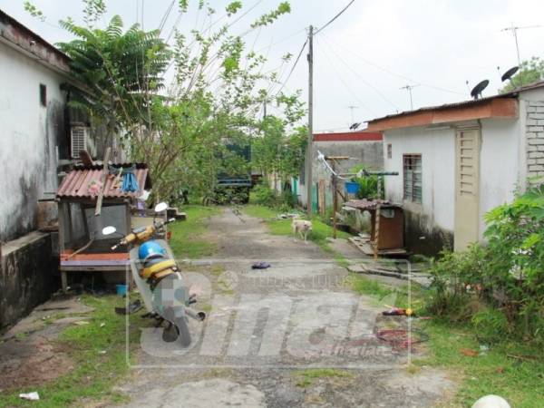 Lorong mangsa ditetak dalam kejadian tahun lalu.