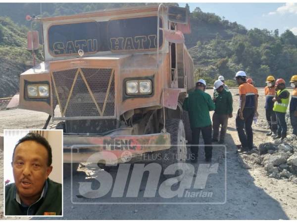 Sepasukan pegawai penyiasat JKKP Perak menjalankan siasatan lanjut di tapak lombong susulan kematian seorang penyelia, semalam. (gambar kecil: Zamzurin)