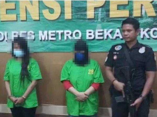 Dua wanita ditahan kerana menyeludup dadah dalam tauhu sumbat dannpisang goreng.