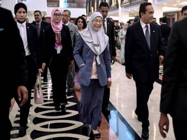 Timbalan Perdana Menteri Datuk Seri Dr Wan Azizah Wan Ismail - Foto Bernama 