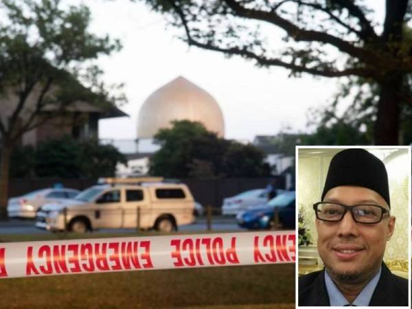 Pita keselamatan polis diletakkan di lokasi insiden serangan pengganas yang menyasarkan dua masjid di Christchurch, Jumaat lalu. - Foto AFP