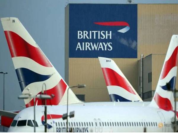 Sebuah pesawat British Airways tersalah mendarat. - Foto Reuters
