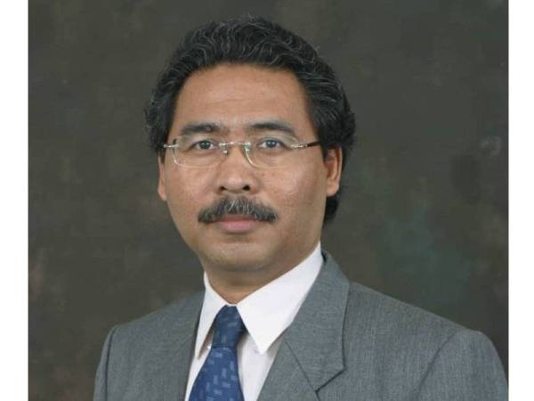 AZMI HASSAN