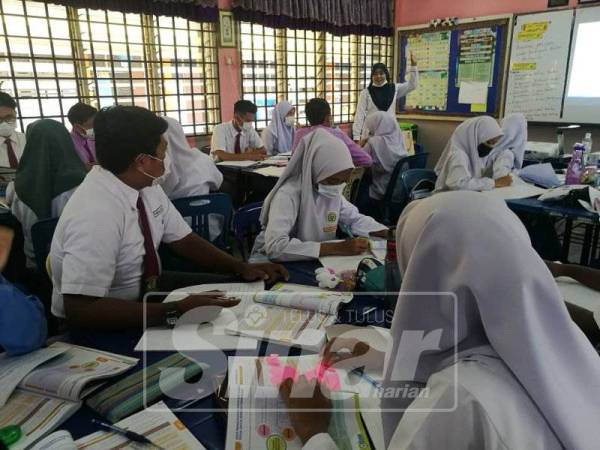 Sg Kim Kim Sekolah Bermula Tiada Laporan Pelajar Trauma