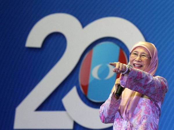 Wan Azizah Wan Ismail - Foto Bernama
