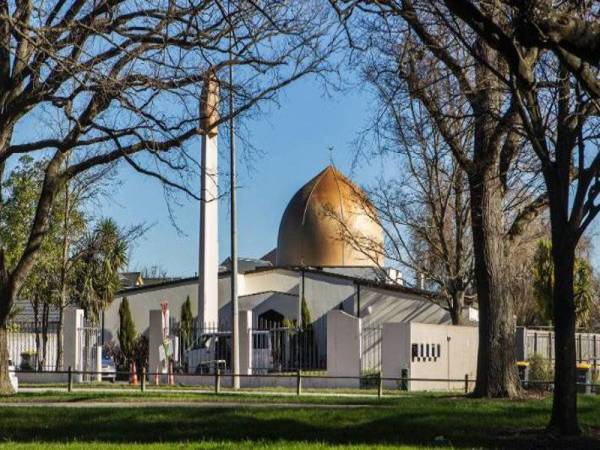 Masjid Al Noor di Christchurch yang menjadi sasaran tembak rambang pengganas 15 Mac lalu. 