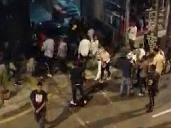 Kejadian tetak di Jalan Alor, Bukit Bintang.