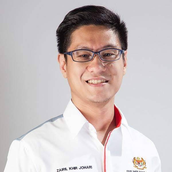  Zairil Khir Johari