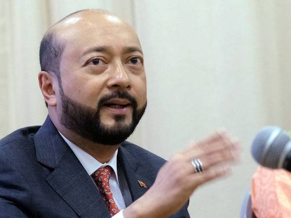 Datuk Seri Mukhriz Tun Mahathir