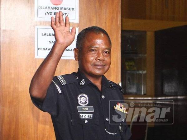 Yusof Islam Hasan hadir pada pendengaran awam Suruhanjaya Siasatan Diraja (RCI) mengenai penemuan kem penempatan sementara dan kubur di Wang Kelian, Perlis, di Dewan Gemilang Kementerian Dalam Negeri (KDN), di sini, hari ini. - Foto Sinar Harian Zahid Izzani