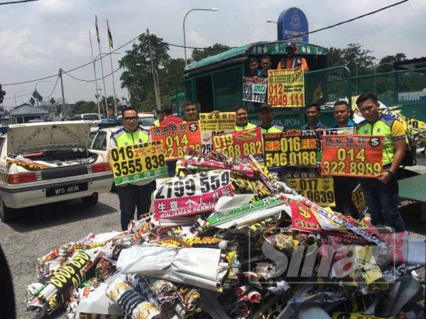 Kesemua bunting dan poster diserahkan kepada MBI untuk dilupuskan.