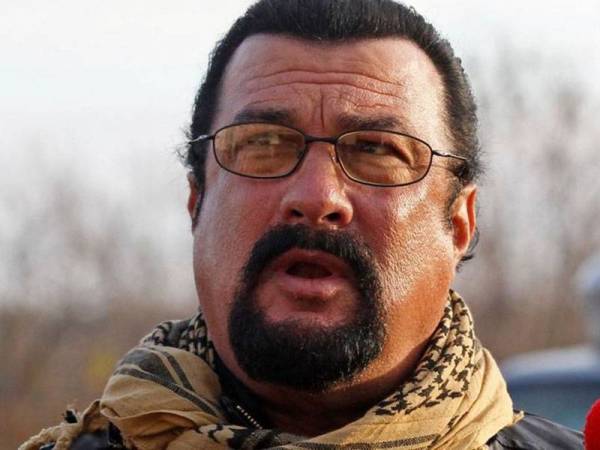 Stewen Seagal