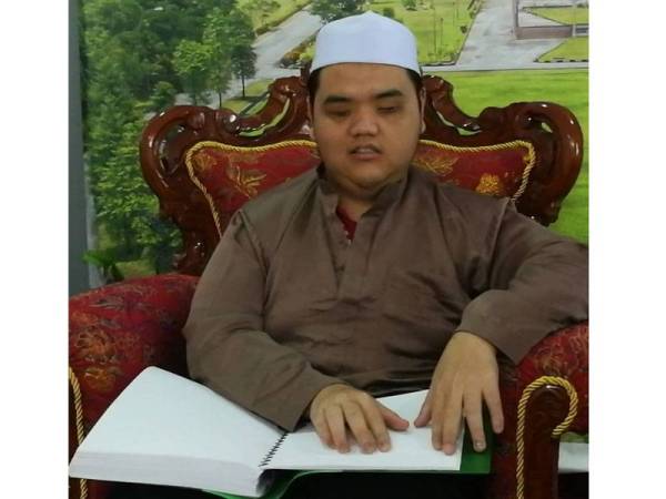 Ibu lain agama teman anak daftar tahfiz