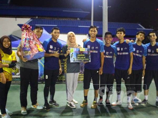 Pasukan MAC dari Kelab MAC Selangor menjadi juara Kejohanan UiTM Futsal Sahur Liga Ramadan 2019 malam kelmarin (10 dan 11 Mei) di Pusat Sukan, UiTM Shah Alam.