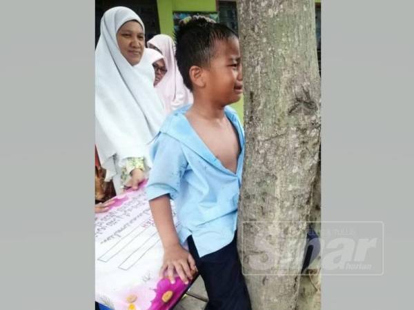 Mangsa menangis kesakitan sementara menuggu pasukan penyelamat tiba - FOTO: IHSAN BOMBA