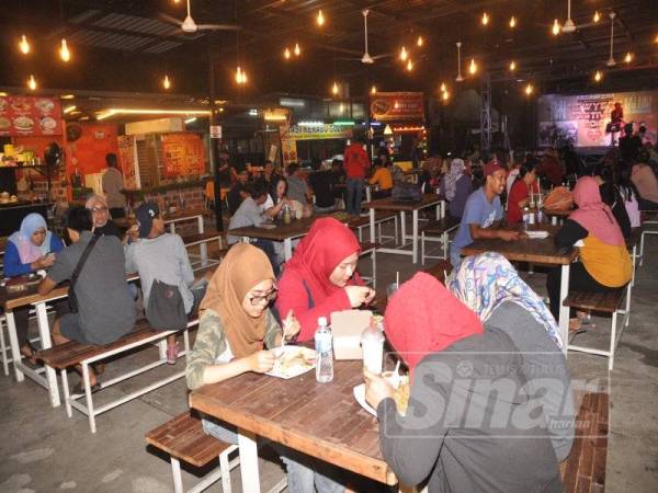 Berbuka Puasa Di Uptown Kota Dame