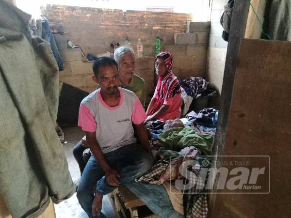 Bangsal sebesar reban ayam jadi rumah anak lembam, mental