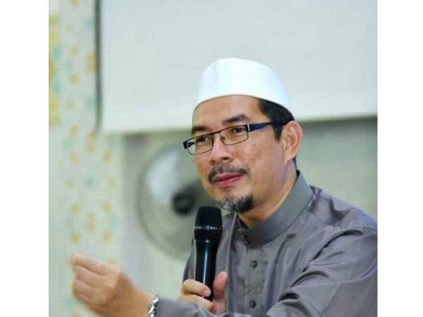 USTAZ FAUZI