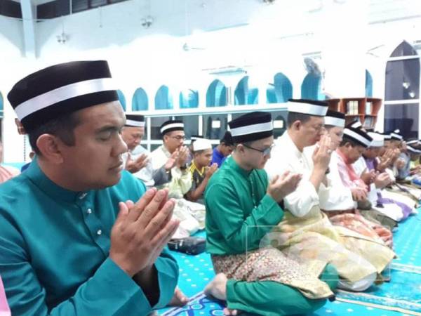 Iftar Askar Wataniah: 75 penuntut tamat kursus di bulan puasa