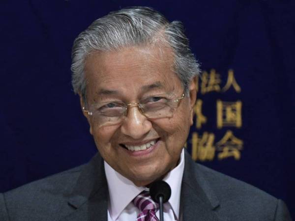  Tun Dr Mahathir Mohamad - Foto Bernama