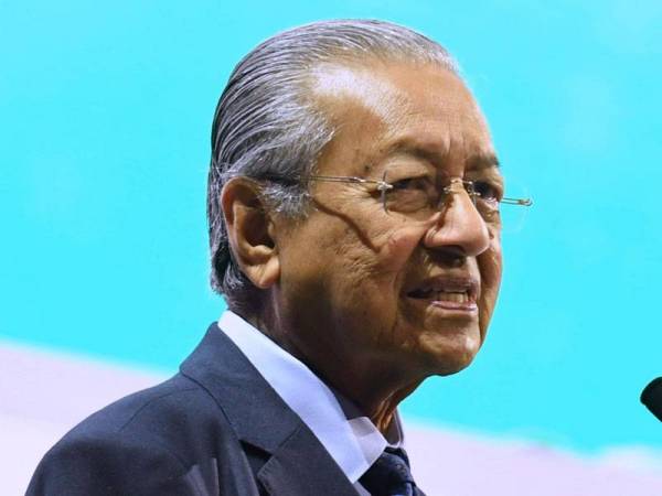 Tun Dr Mahathir - Foto Bernama