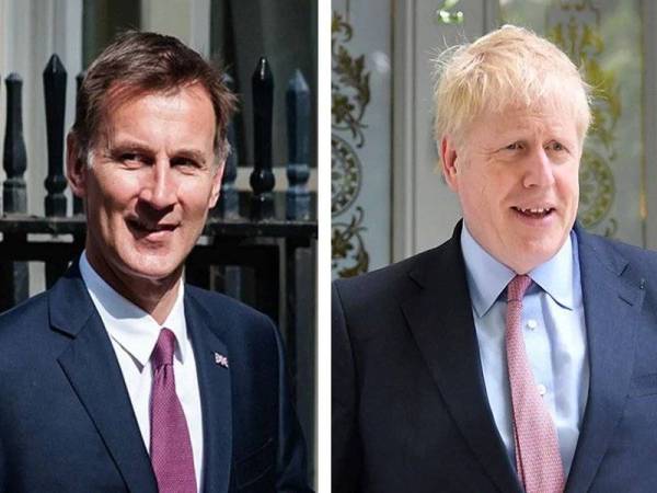 Jeremy Hunt (kiri) dan Boris Johnson berentap bagi merebut jawatan Perdana Menteri Britain