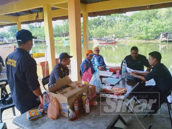 SAR diaktifkan sejak petang semalam untuk mengesan nelayan yang hilang.