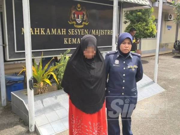 Tertuduh dihantar ke Penjara Bentong, Pahang untuk menjalani hukuman selama enam bulan selepas gagal menjelaskan denda RM100,000 yang dikenakan oleh Mahkamah Majistret Kemaman hari ini kerana memiliki rokok seludup.