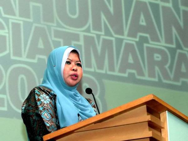 Rina Mohd Harun - Foto Bernama