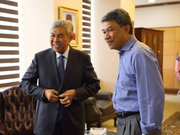 Foto Facebook Zahid Hamidi