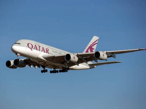 Qatar Airways 