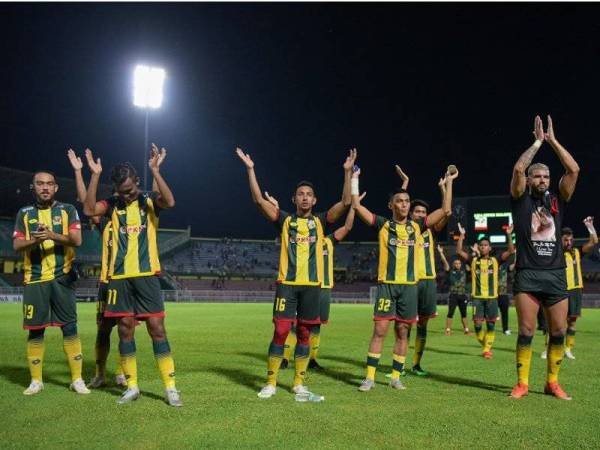 Semua pemain memerlukan sokongan padu dari penyokong setia Kedah di Stadium Darul Aman malam esok. FOTO - AHMAD ZAKI OSMAN