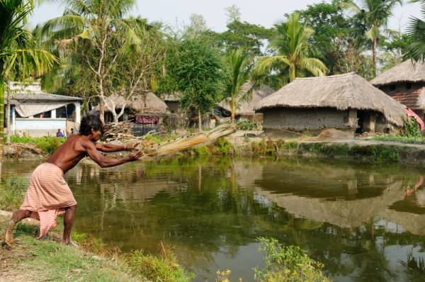 TEKNOLOGI sistem akuakultur resirkulasi menyokong kepada penyelesaian ladang pintar dan akan menggalakkan belia memilih kerjaya sebagai petani sekali gus menjadikan pertanian sebagai sumber pendapatan.