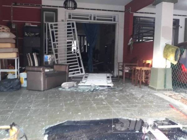 Wanita cedera gas di rumah meletup