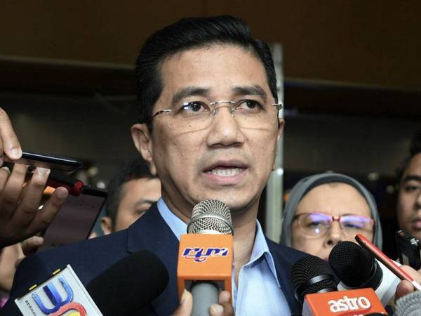 Menteri Hal Ehwal Ekonomi Datuk Seri Mohamed Azmin Ali - Foto BERNAMA