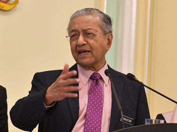 Tun Dr Mahathir - Foto Bernama