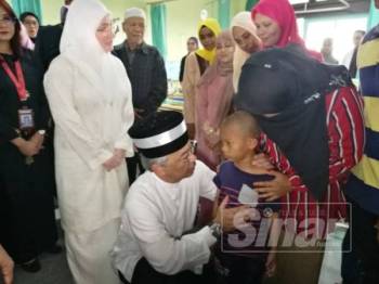 Budak nyaris rentung dalam rumah