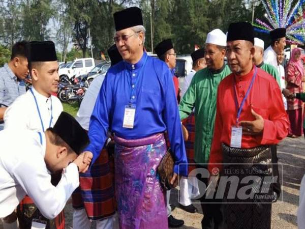 Tidak Perlu Polemik Isu Tulisan Khat Annuar